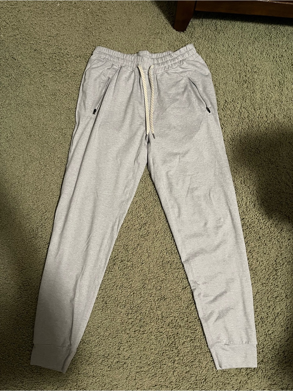 Vuori Light Gray Men's Jogger Sweatpants